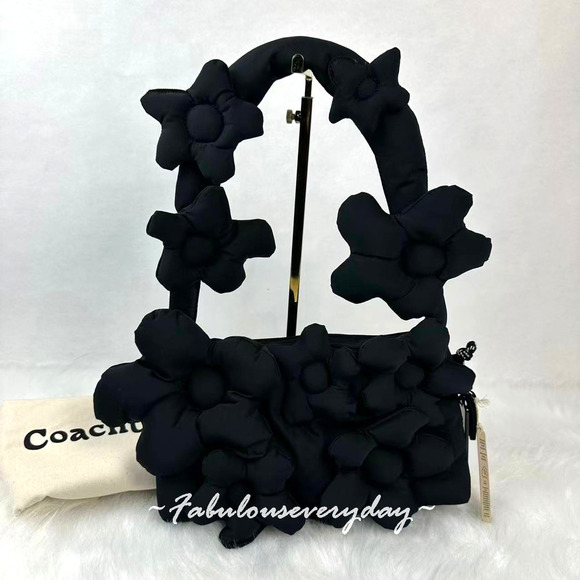 Coach Handbags - Coach Coachtopia Loop Shoulder Bag Recycled Polyester With Floral Appliqué CY356